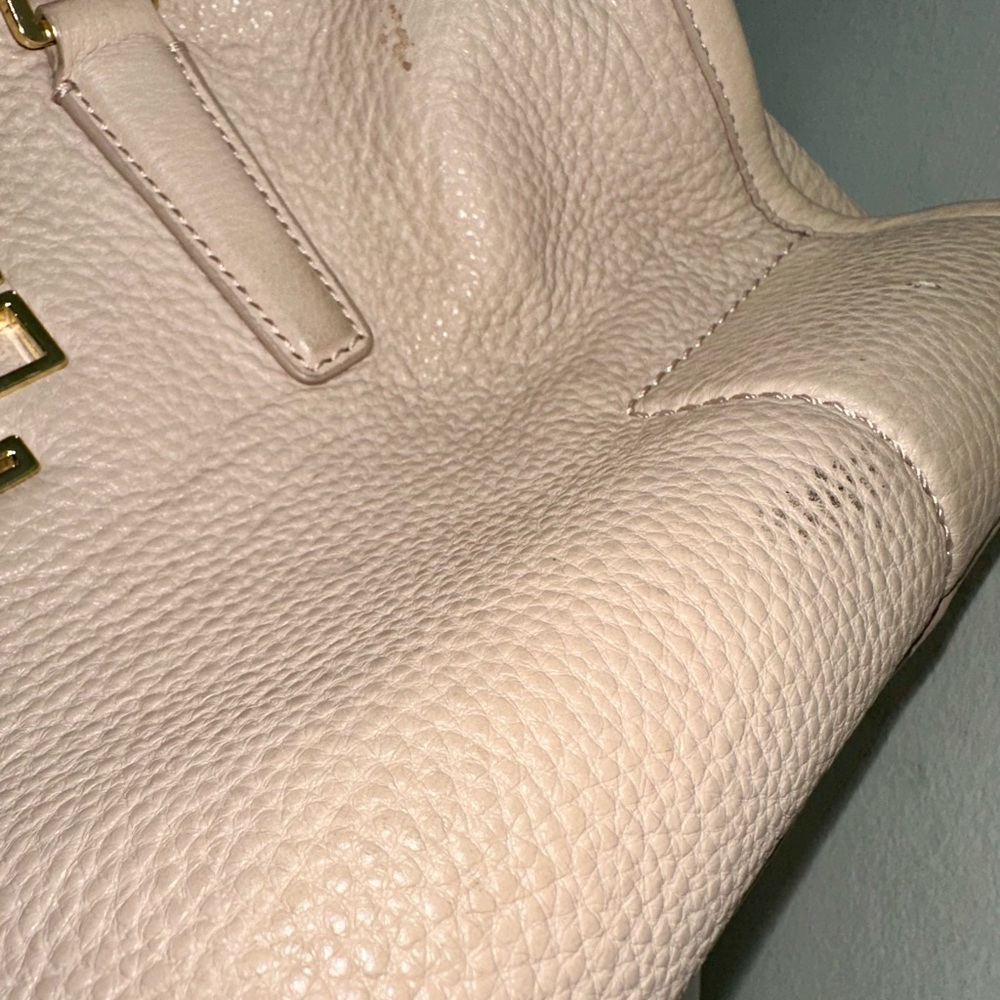 Tory Burch Pink Pebbled Leather Satchel with Gold Logo - Picture 13 of 16